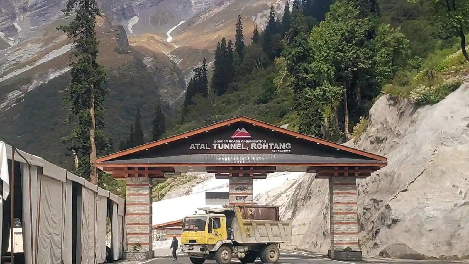 Atal Tunnel manali tour package
