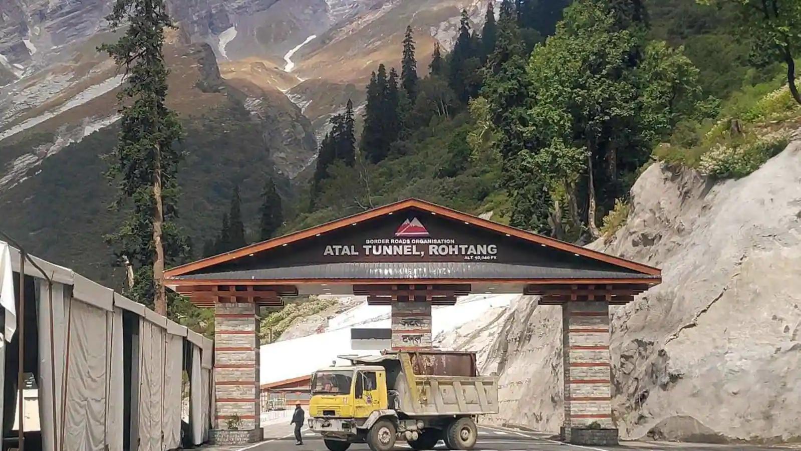 Atal Tunnel manali tour package Atal Tunnel manali tour package